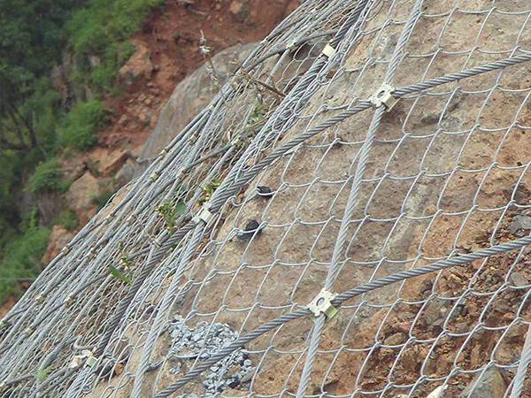 Rockcon® mesh opening details