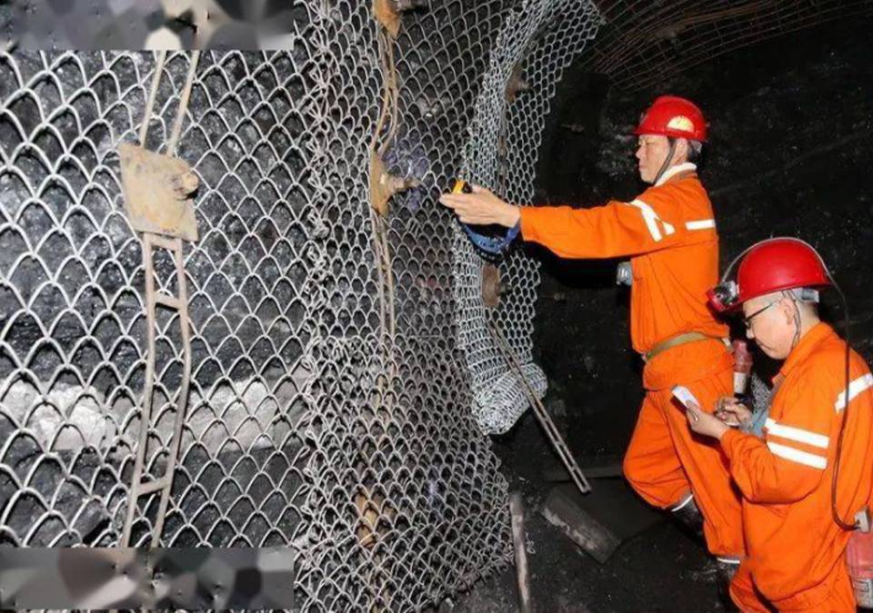 Dos trabajadores están operando la máquina para la instalación de redes de soporte subterráneas.